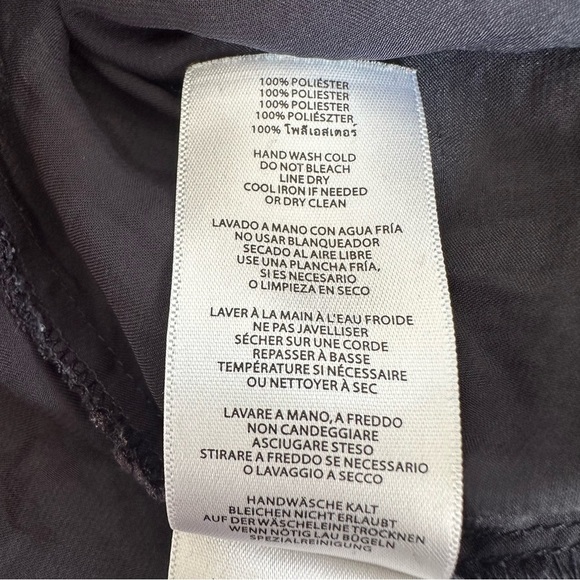 Michael Michael Kors Plus Size Women’s Black Cargo Pants - Picture 6 of 10